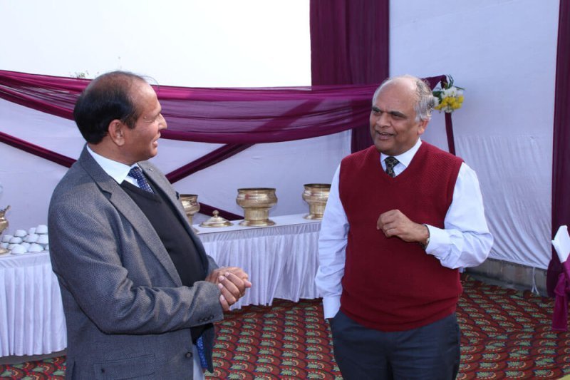 Dr. K. R. Madhar with Sh. Satish Kumar Agarwal, Chief Commissioner of Customs (Preventive) , Delhi Zone.